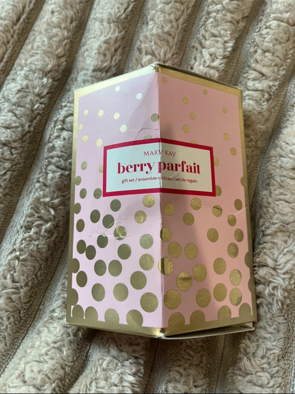Mary Kay Berry Parfait Pink Hand Cream & Lip Gloss Duo - Picture 2 of 2
